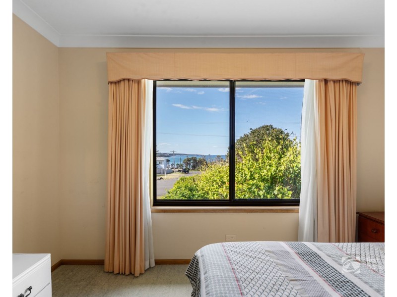 15 Highview Drive, Dolphin Point NSW 2539