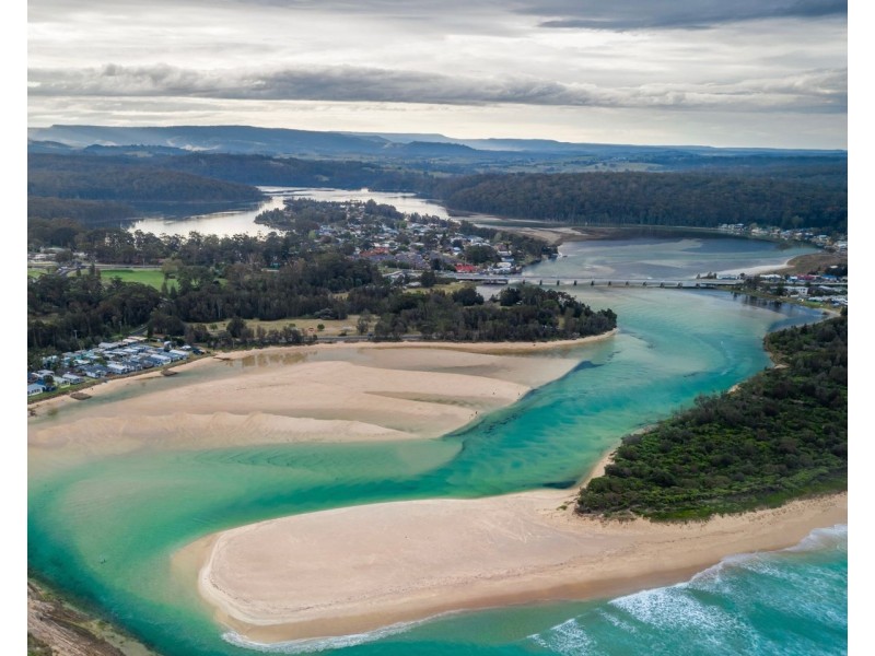 8/2 Dolphin Point Road, Burrill Lake NSW 2539