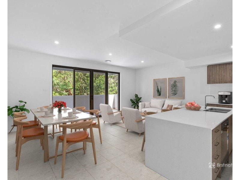 8/2 Dolphin Point Road, Burrill Lake NSW 2539