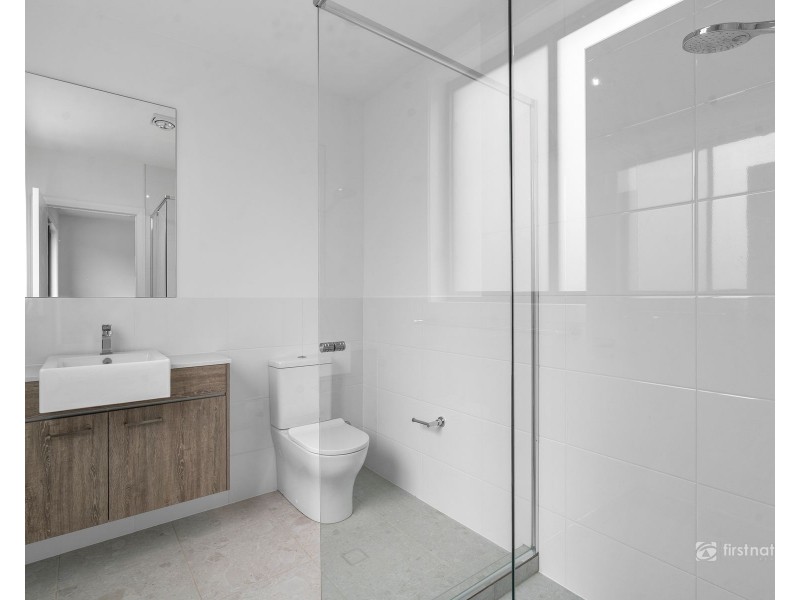 8/2 Dolphin Point Road, Burrill Lake NSW 2539
