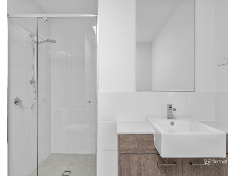 8/2 Dolphin Point Road, Burrill Lake NSW 2539