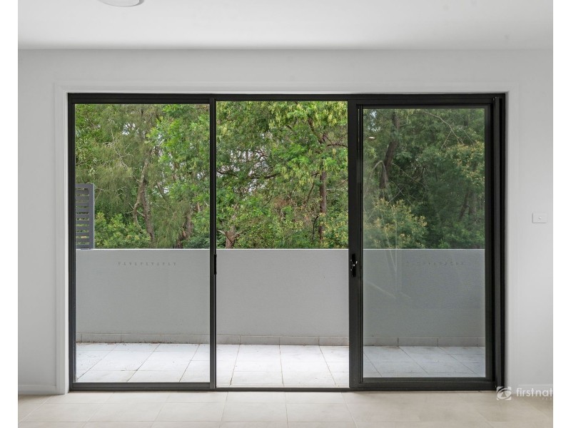 5/2 Dolphin Point Road, Burrill Lake NSW 2539