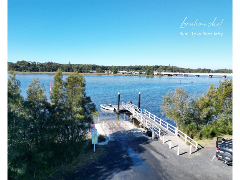 5/2 Dolphin Point Road, Burrill Lake NSW 2539