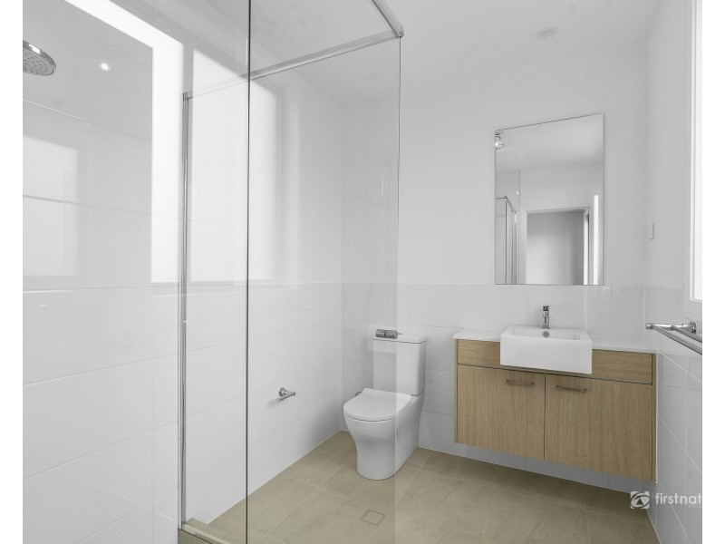 5/2 Dolphin Point Road, Burrill Lake NSW 2539