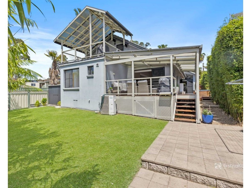 17 Kings Point Drive, Kings Point NSW 2539