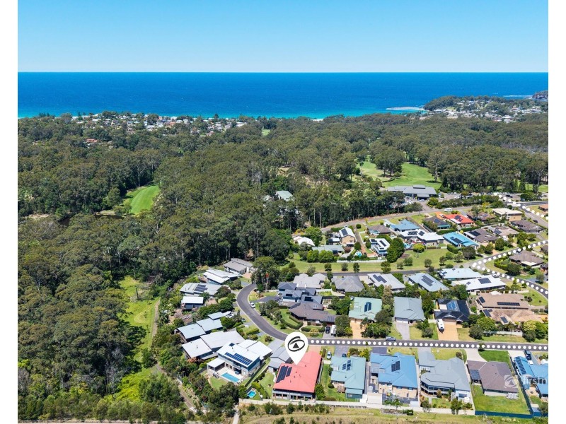 36 Mison Circuit, Mollymook Beach NSW 2539