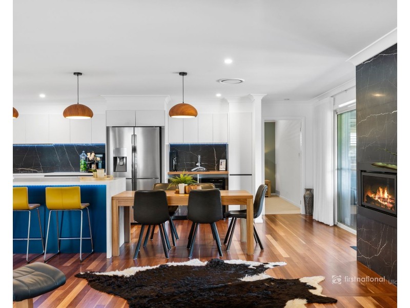 36 Mison Circuit, Mollymook Beach NSW 2539