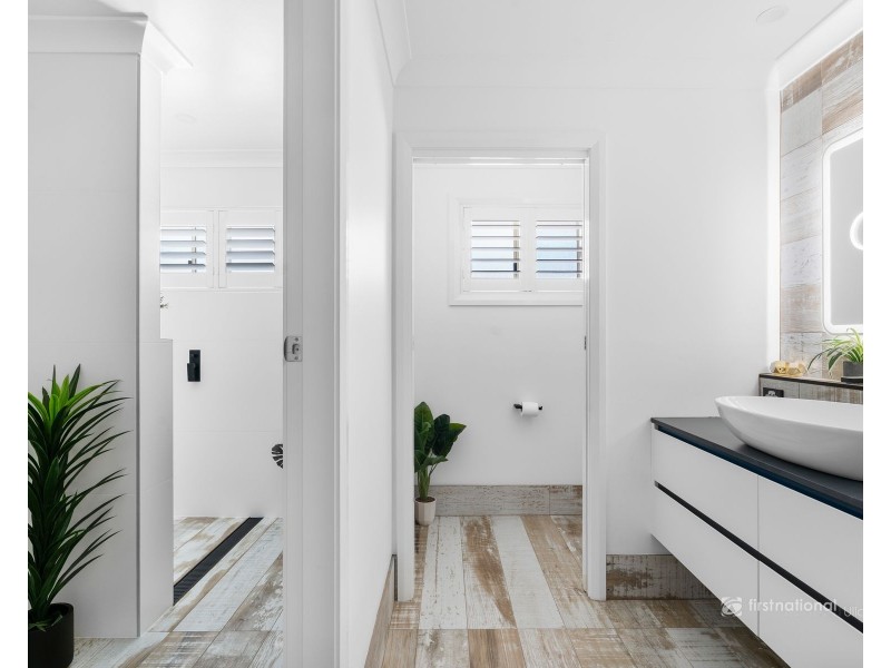 36 Mison Circuit, Mollymook Beach NSW 2539