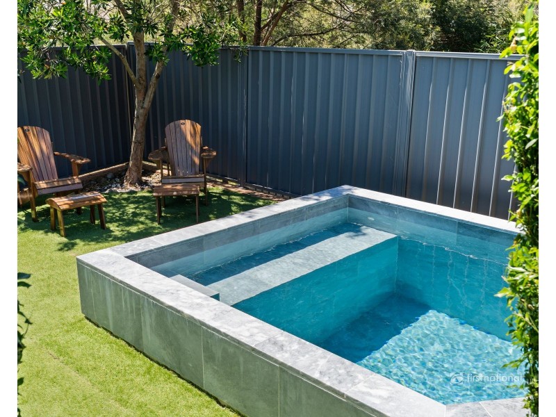 36 Mison Circuit, Mollymook Beach NSW 2539
