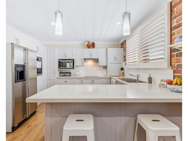 54 Tallwood Avenue, Mollymook Beach NSW 2539