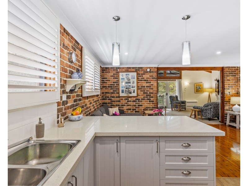 54 Tallwood Avenue, Mollymook Beach NSW 2539