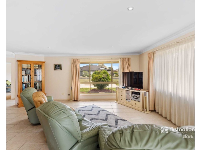 18 Walpole Avenue, Ulladulla NSW 2539