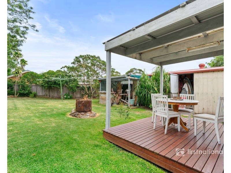 35 TORQUAY DRIVE, Lake Tabourie NSW 2539