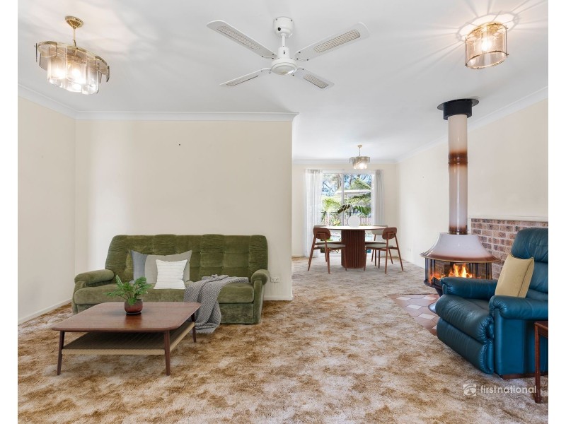 15 Casuarina Close, Burrill Lake NSW 2539