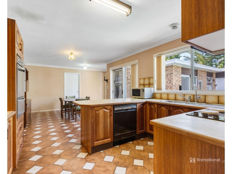 15 Casuarina Close, Burrill Lake NSW 2539