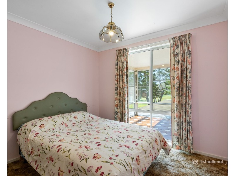 15 Casuarina Close, Burrill Lake NSW 2539