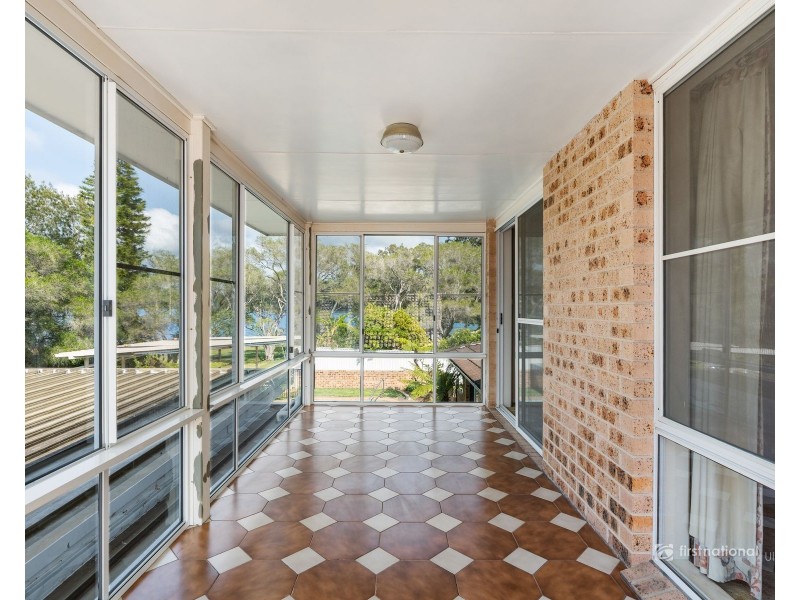 15 Casuarina Close, Burrill Lake NSW 2539