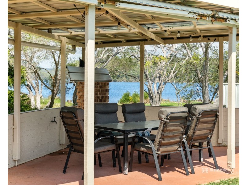 15 Casuarina Close, Burrill Lake NSW 2539