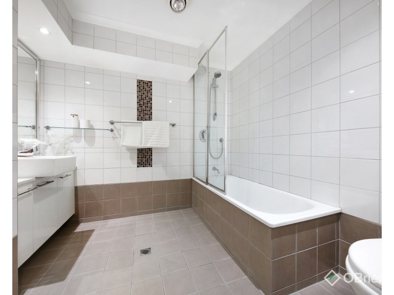 4/9 Bent Street, Bentleigh VIC 3204