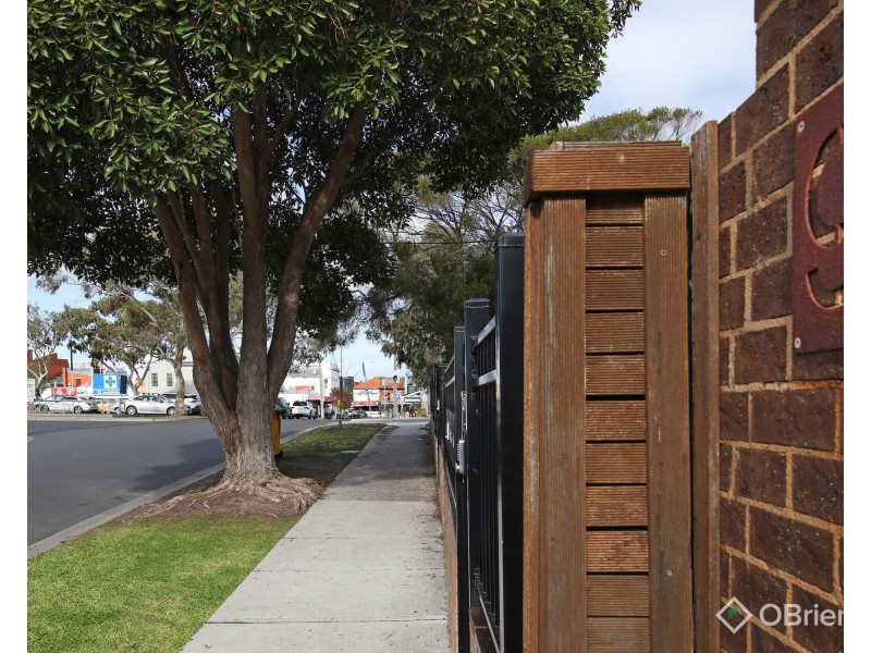 4/9 Bent Street, Bentleigh VIC 3204