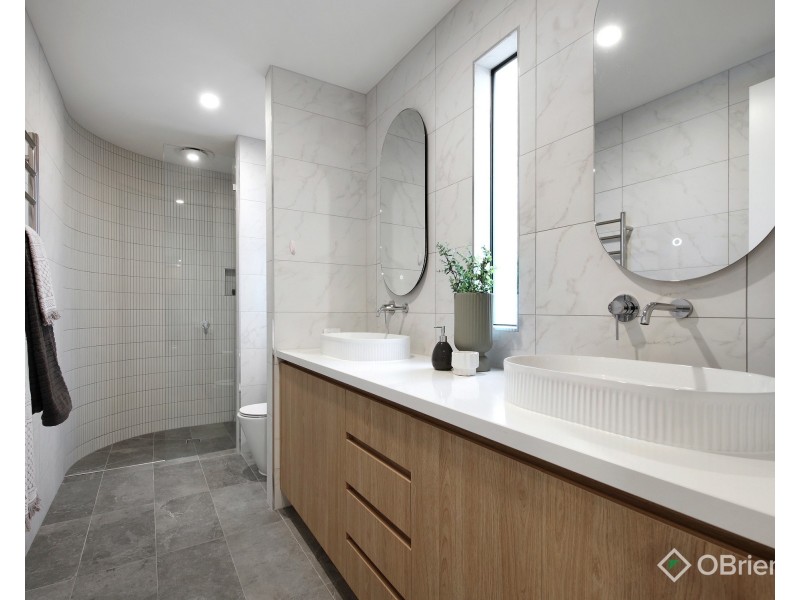 7a Hull Street, Bentleigh East VIC 3165