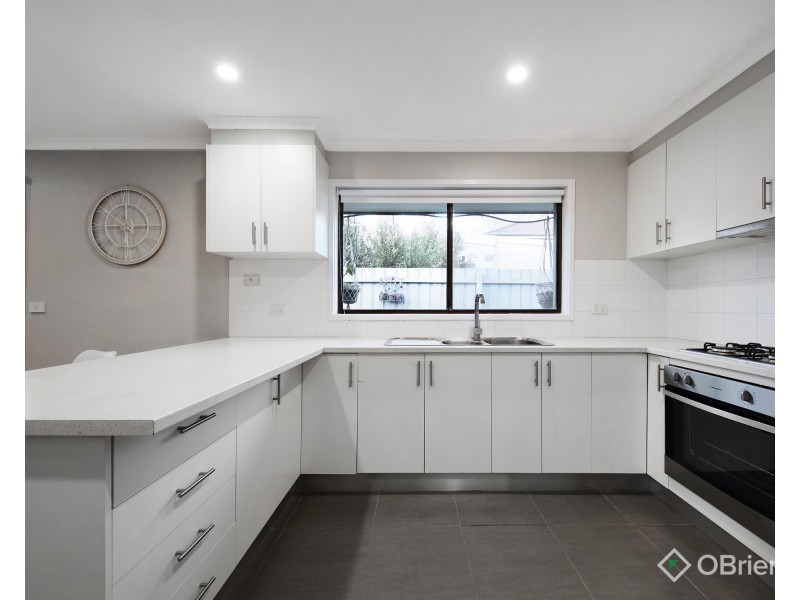 4/17 Barilla Road, Moorabbin VIC 3189