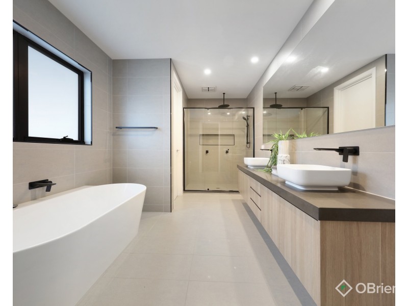8 Rica Street, Moorabbin VIC 3189