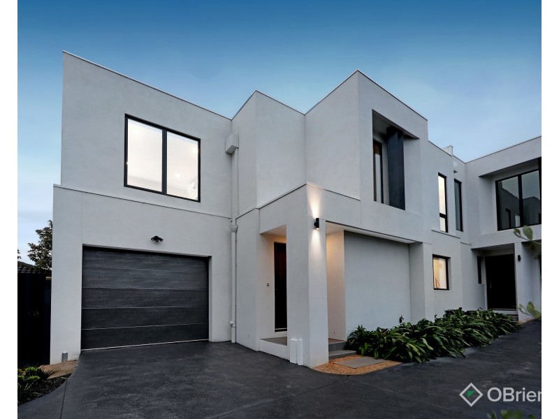 2/16 Railway Crescent, Bentleigh VIC 3204