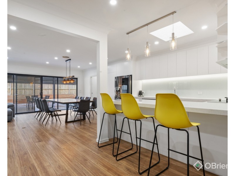 15 Ashbrook Court, Oakleigh South VIC 3167