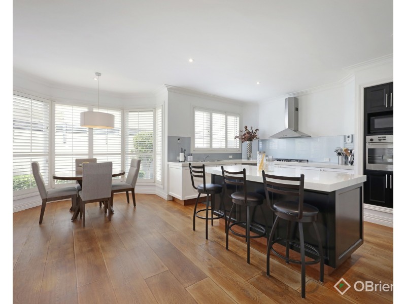 8 Lynch Street Street, Brighton VIC 3186