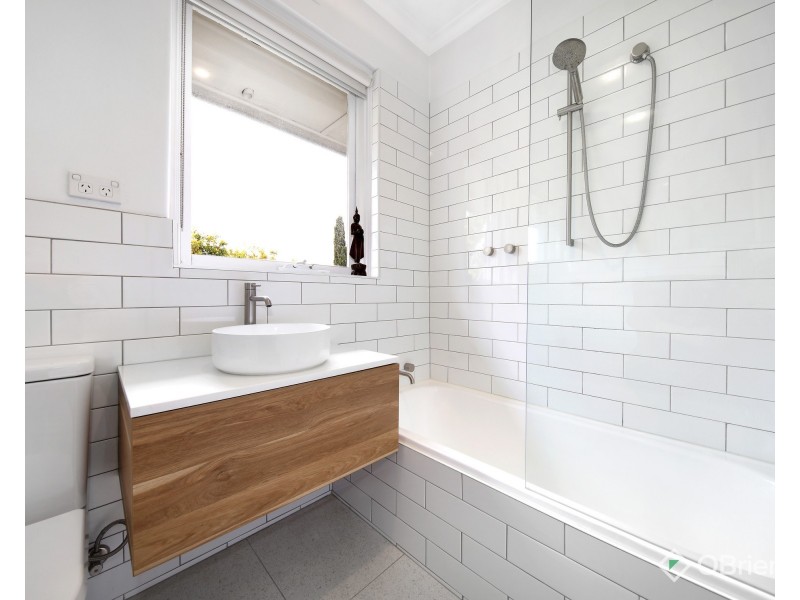 7/2-4 McArthur Street, Bentleigh VIC 3204