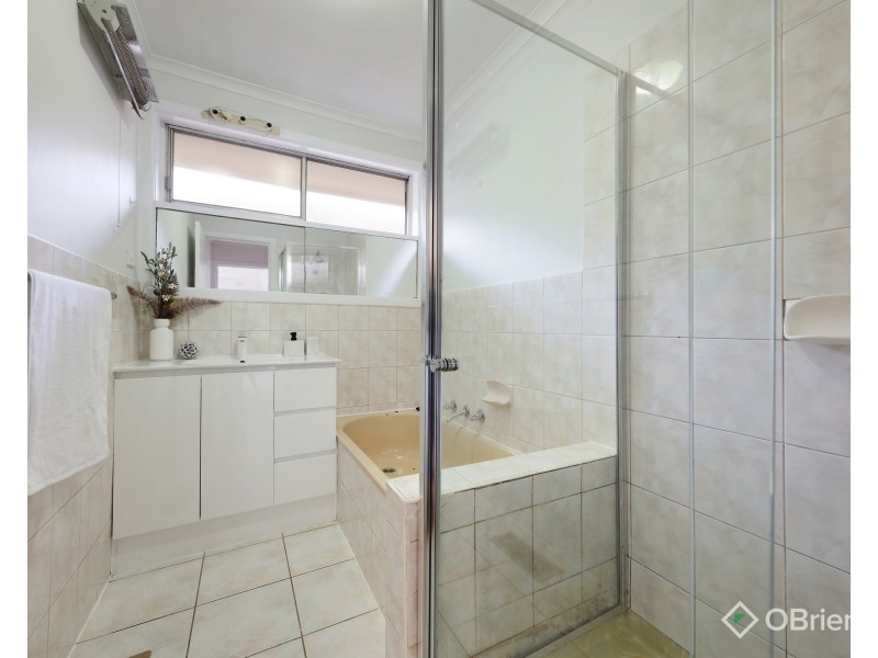 40 Beatrice Street, Cheltenham VIC 3192