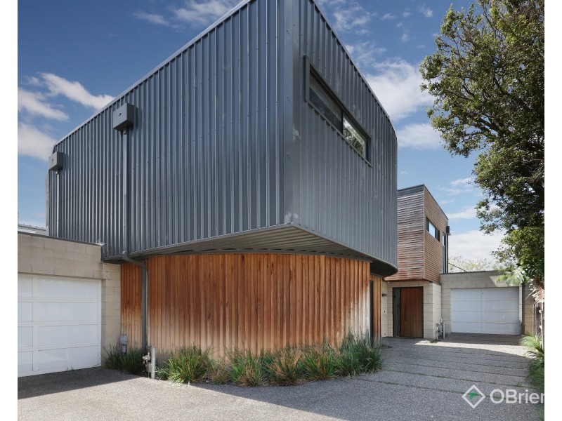 2/20 Station Avenue, Mckinnon VIC 3204