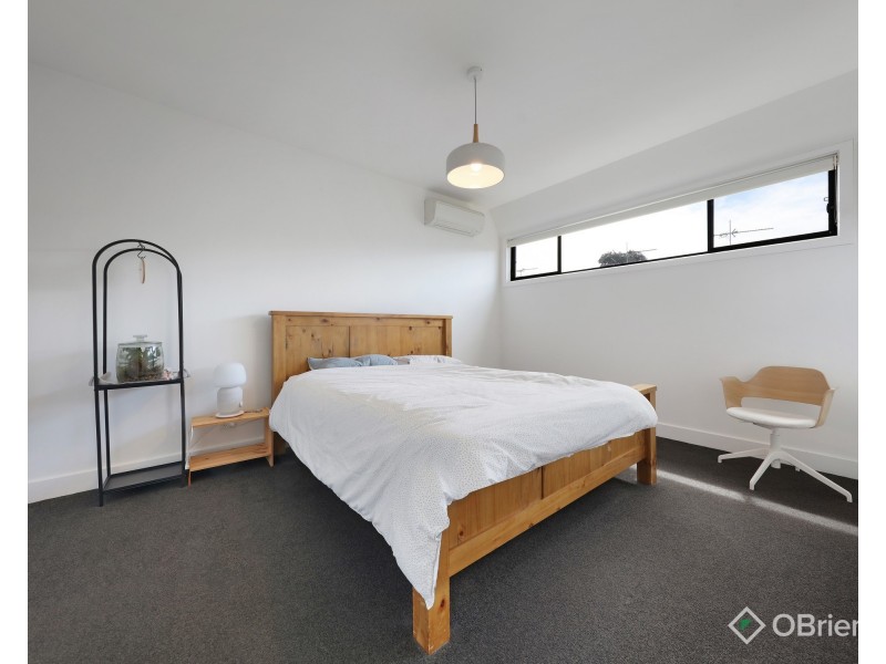 2/20 Station Avenue, Mckinnon VIC 3204