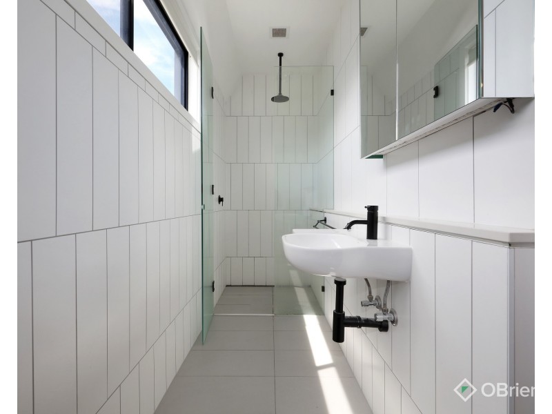 2/20 Station Avenue, Mckinnon VIC 3204