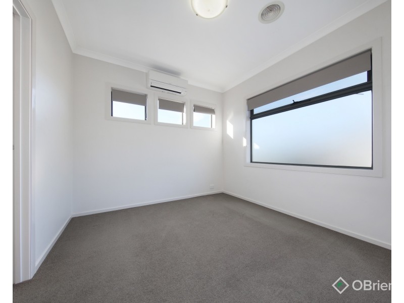 2/7 Prince Edward Avenue, Mckinnon VIC 3204