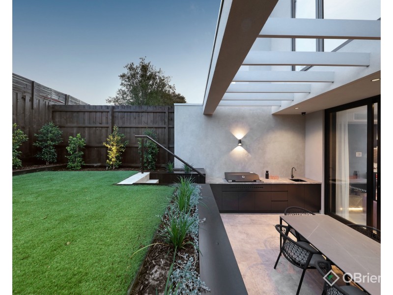 24B Flowerdale Road, Hampton East VIC 3188
