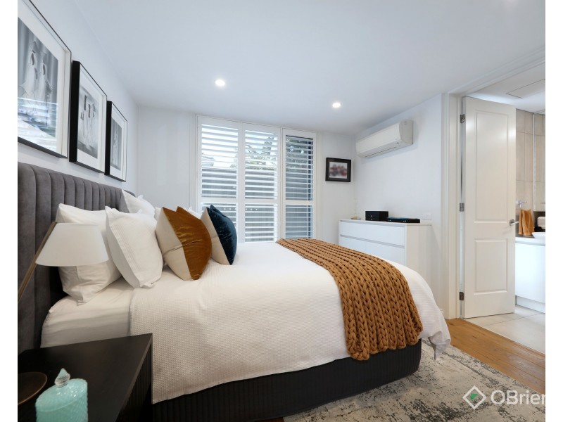 2/14 South Avenue, Bentleigh VIC 3204