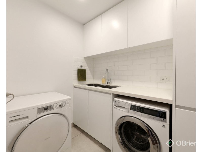 2/14 South Avenue, Bentleigh VIC 3204