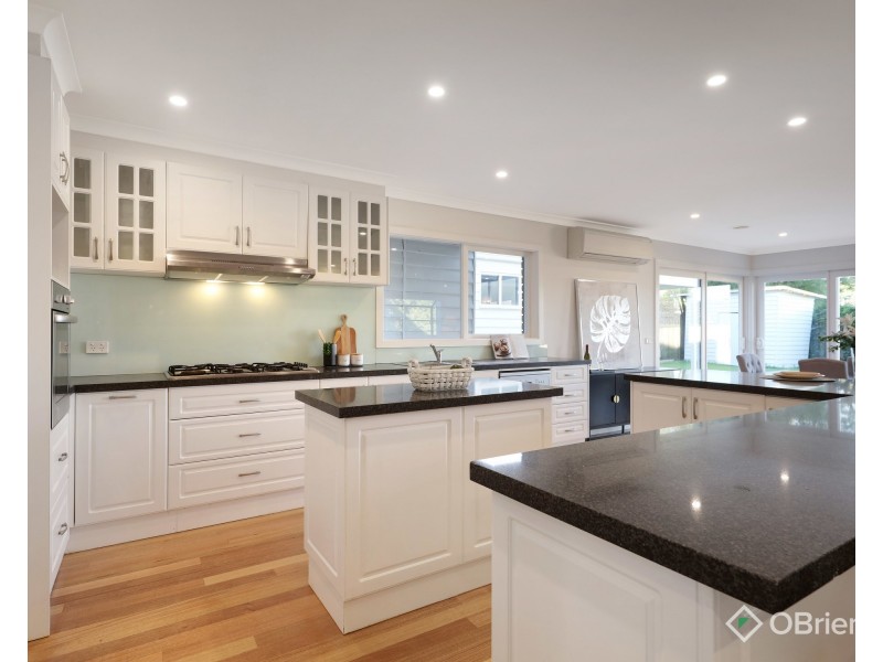 33 Inga Street, Burwood East VIC 3151