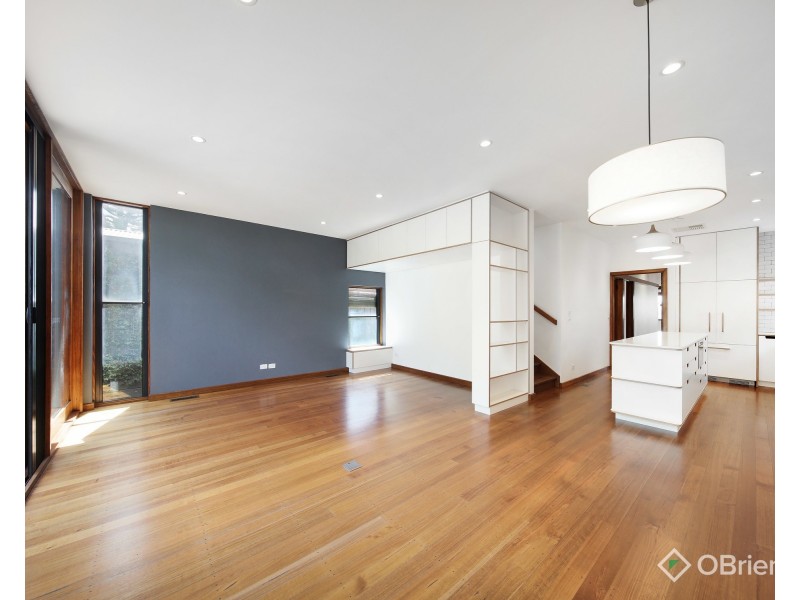 30 Murray Road, Mckinnon VIC 3204