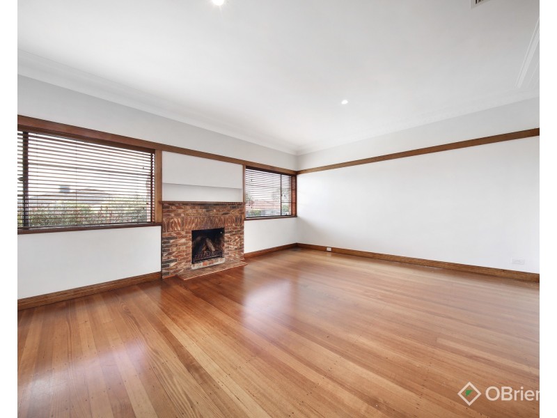 30 Murray Road, Mckinnon VIC 3204