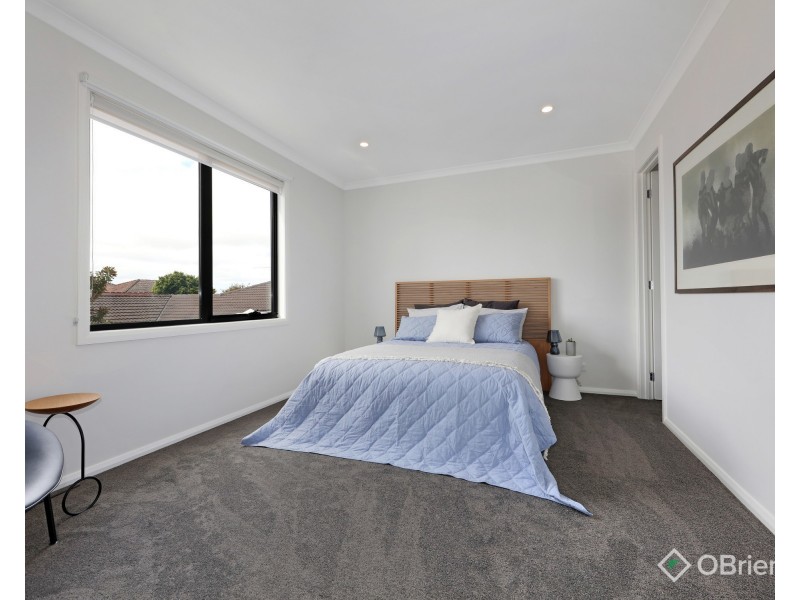 1/16 Railway Crescent, Bentleigh VIC 3204