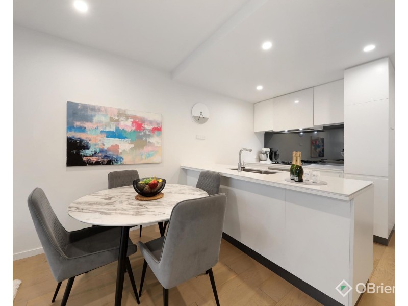 401/2 Dalgety Street, Oakleigh VIC 3166