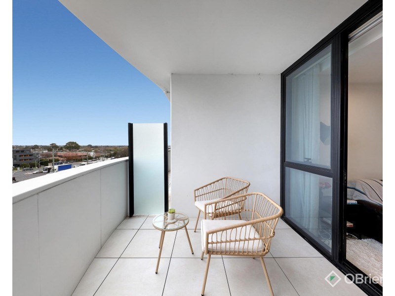 401/2 Dalgety Street, Oakleigh VIC 3166