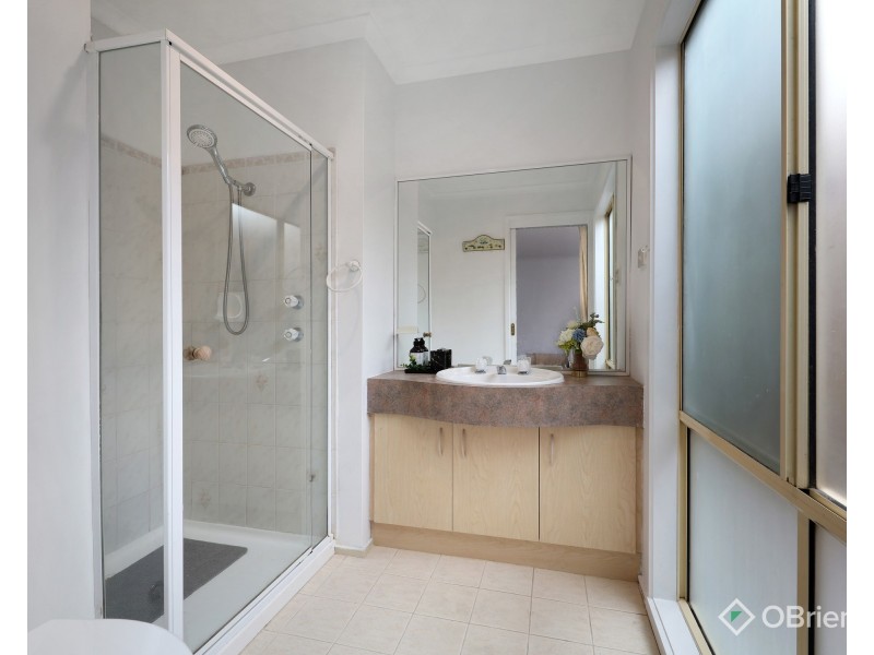 4B Coonil Street, Oakleigh South VIC 3167