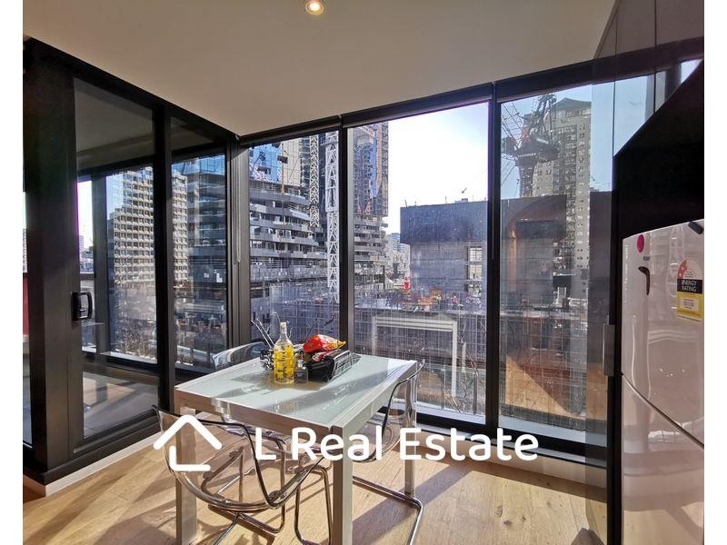 607/33 Rose Lane, Melbourne VIC 3000
