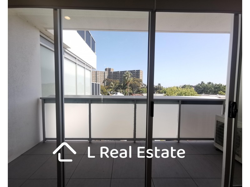 212/33 Racecourse Rd, North Melbourne VIC 3051