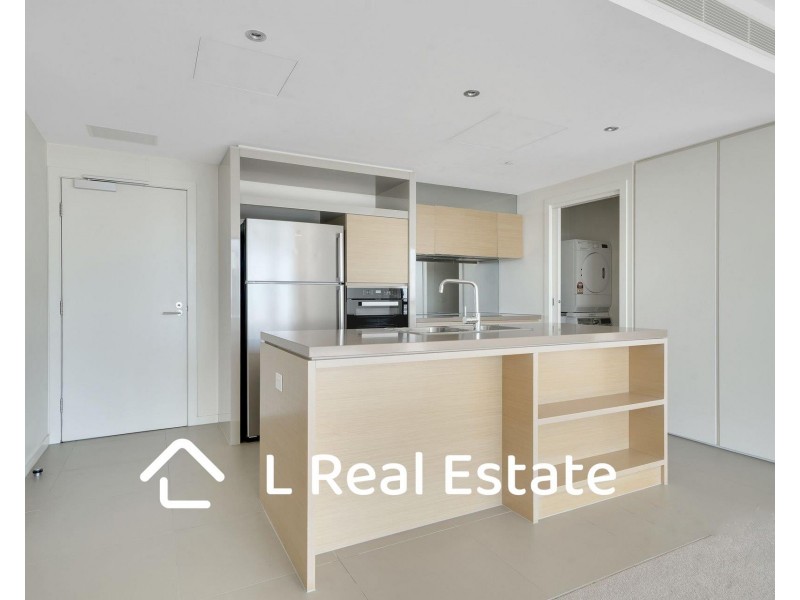 2704/9 Waterside Place, Docklands VIC 3008
