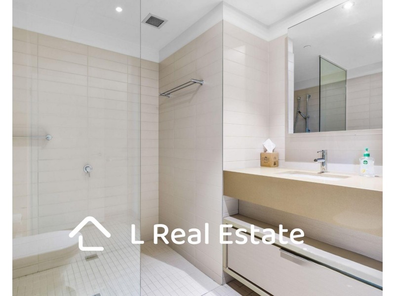2704/9 Waterside Place, Docklands VIC 3008